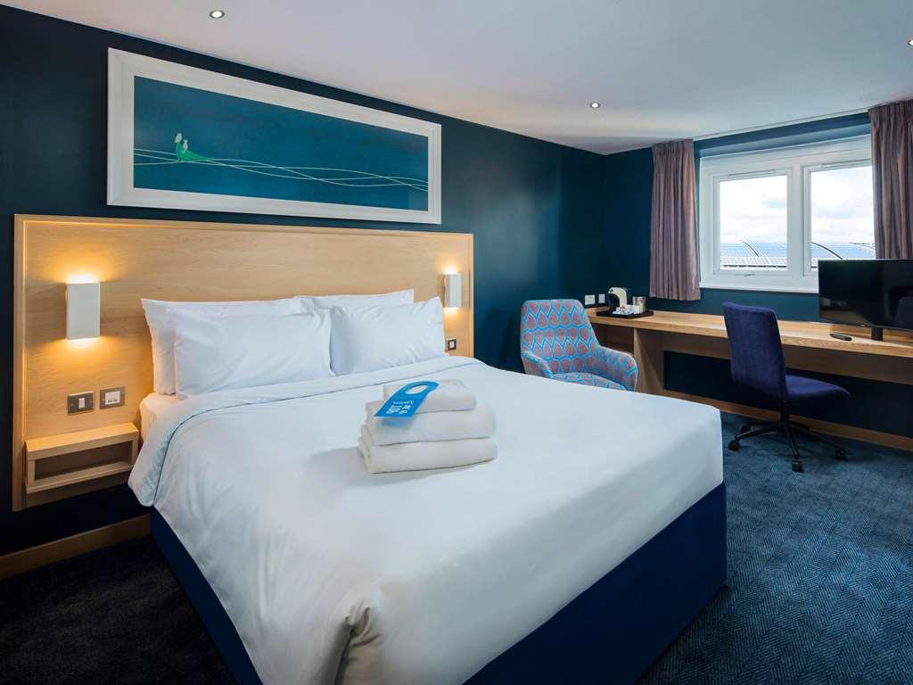 Travelodge Plymouth Habitación foto